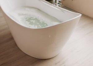 طريقة اختيار حوض الاستحمام بالشكل الصحيح 3 حوض الاستحمام بزاوية